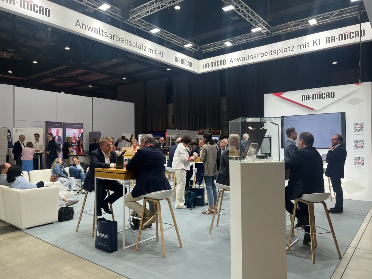 RA-MICRO-Messestand auf dem Deutschen Anwaltsag 2026
