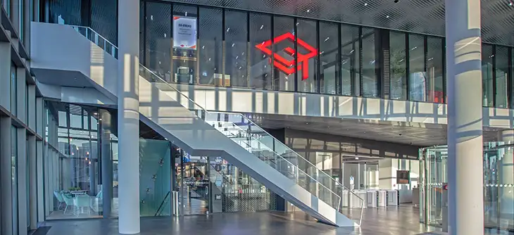 Eingang Anwaltslounge